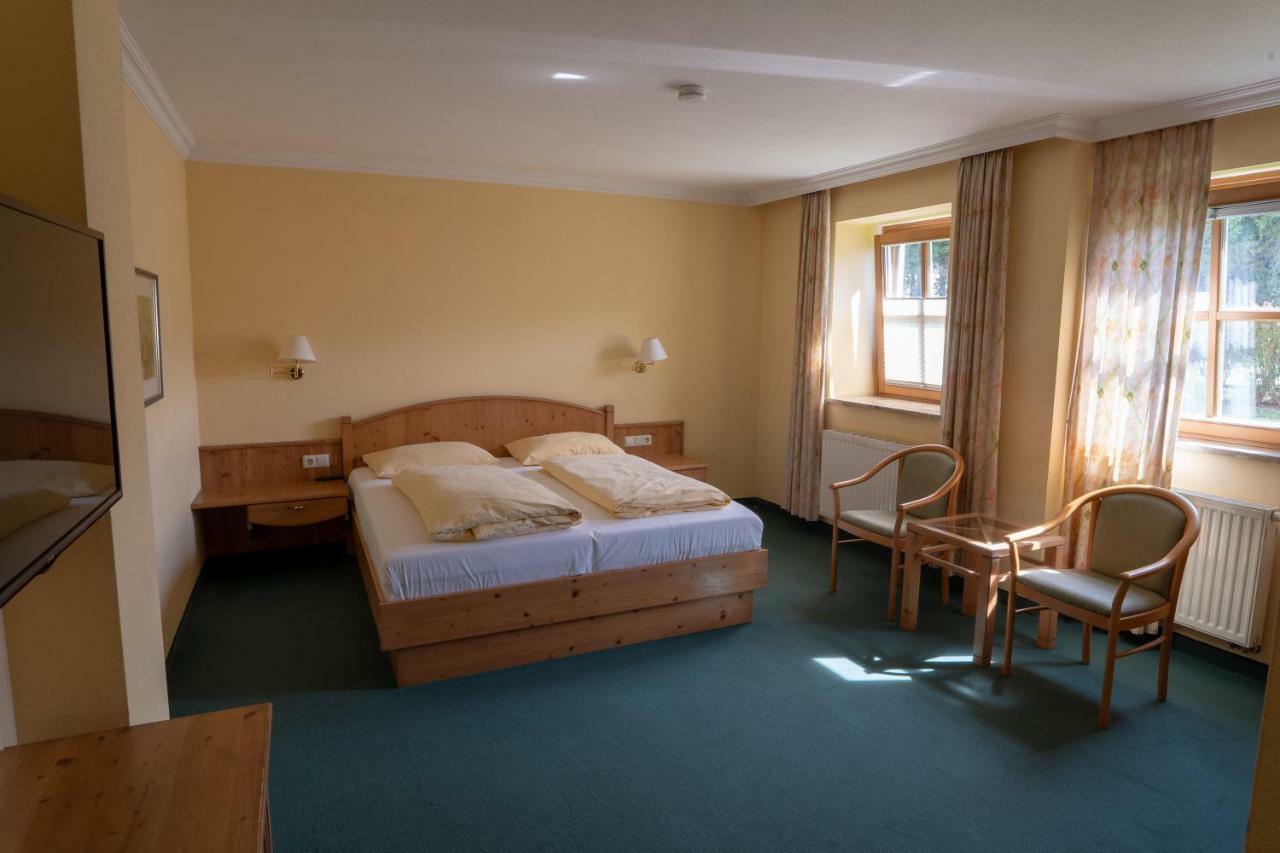 Brueckenwirt Hotel Hallein Exterior foto